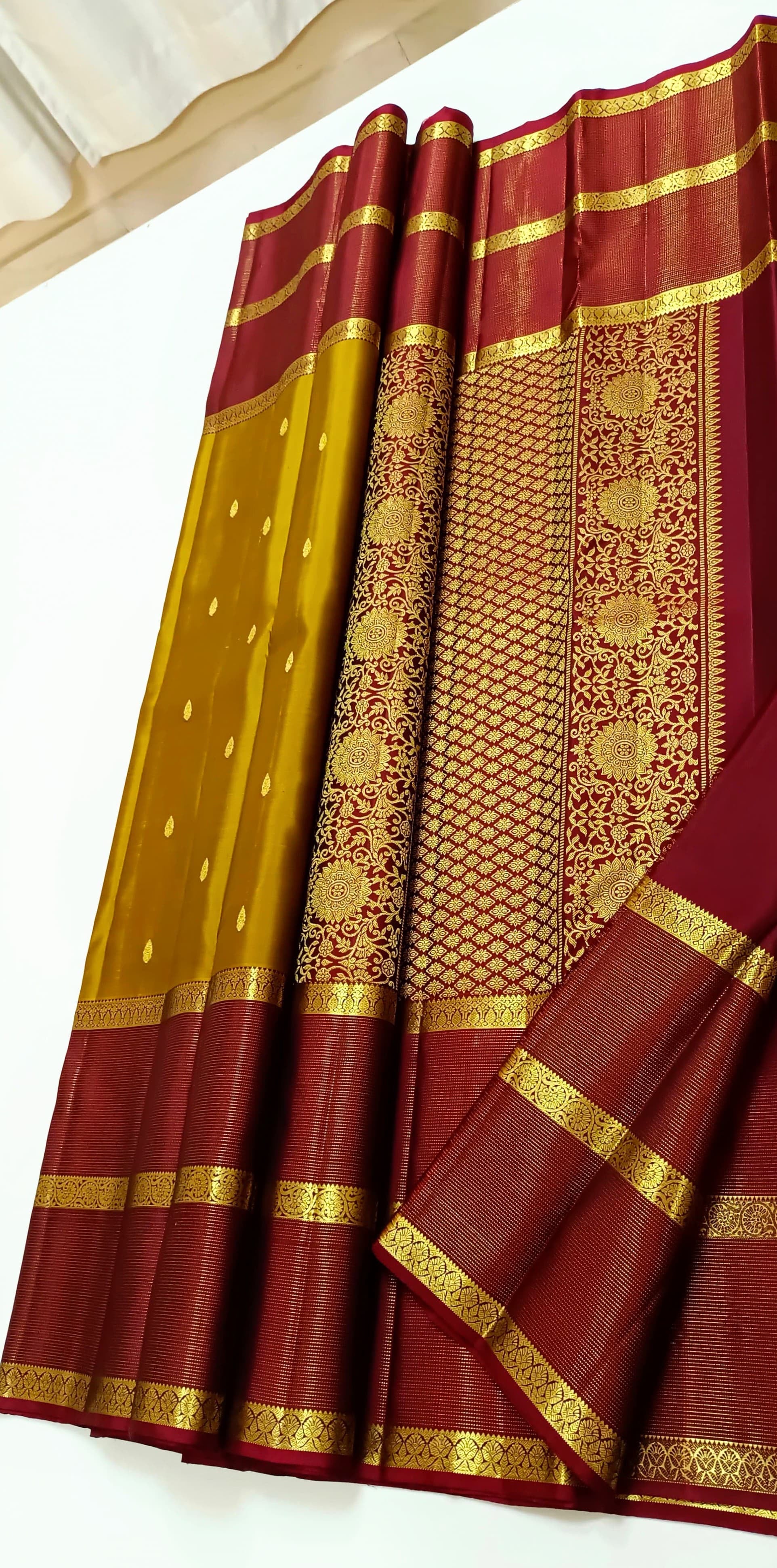 Classic Mustard & Maroon 2gm Zari Vaira Oosi Elegance Kanchipuram Handloom Silk Saree SS25336