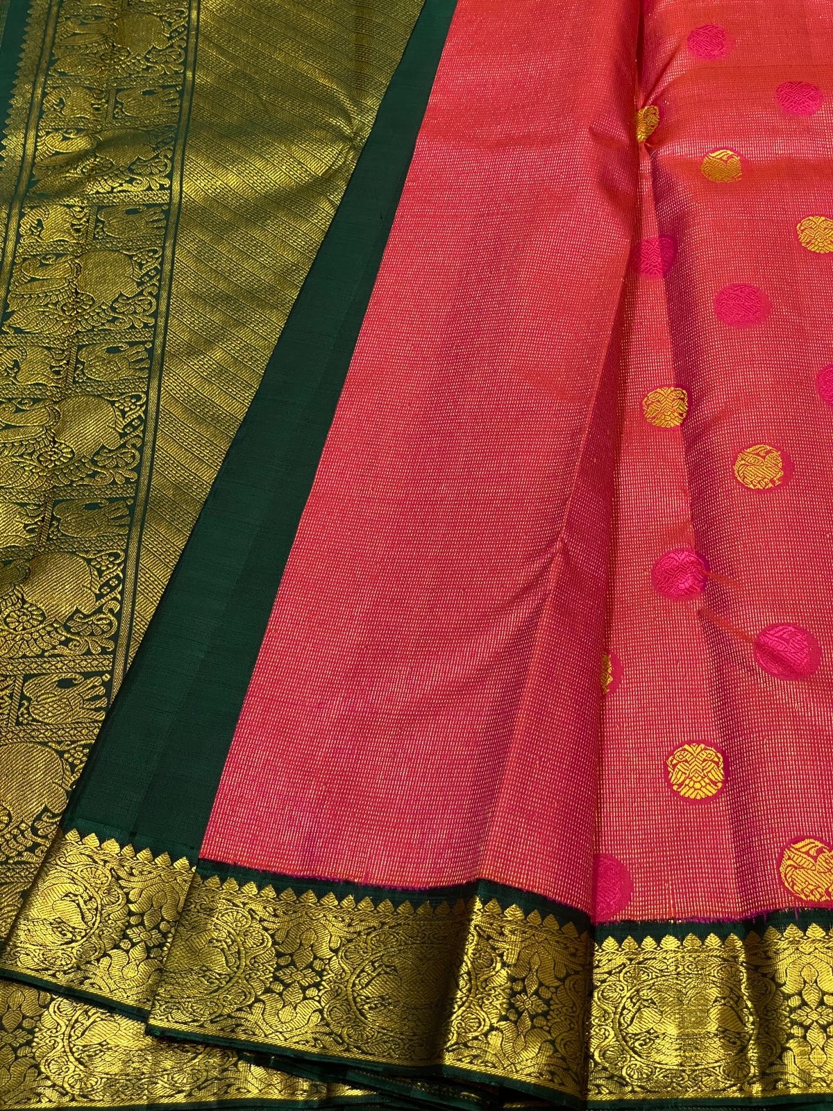 Classic Deep Pink & Green 2gm Zari Elegance Kanchipuram Handloom Silk Saree SS25169