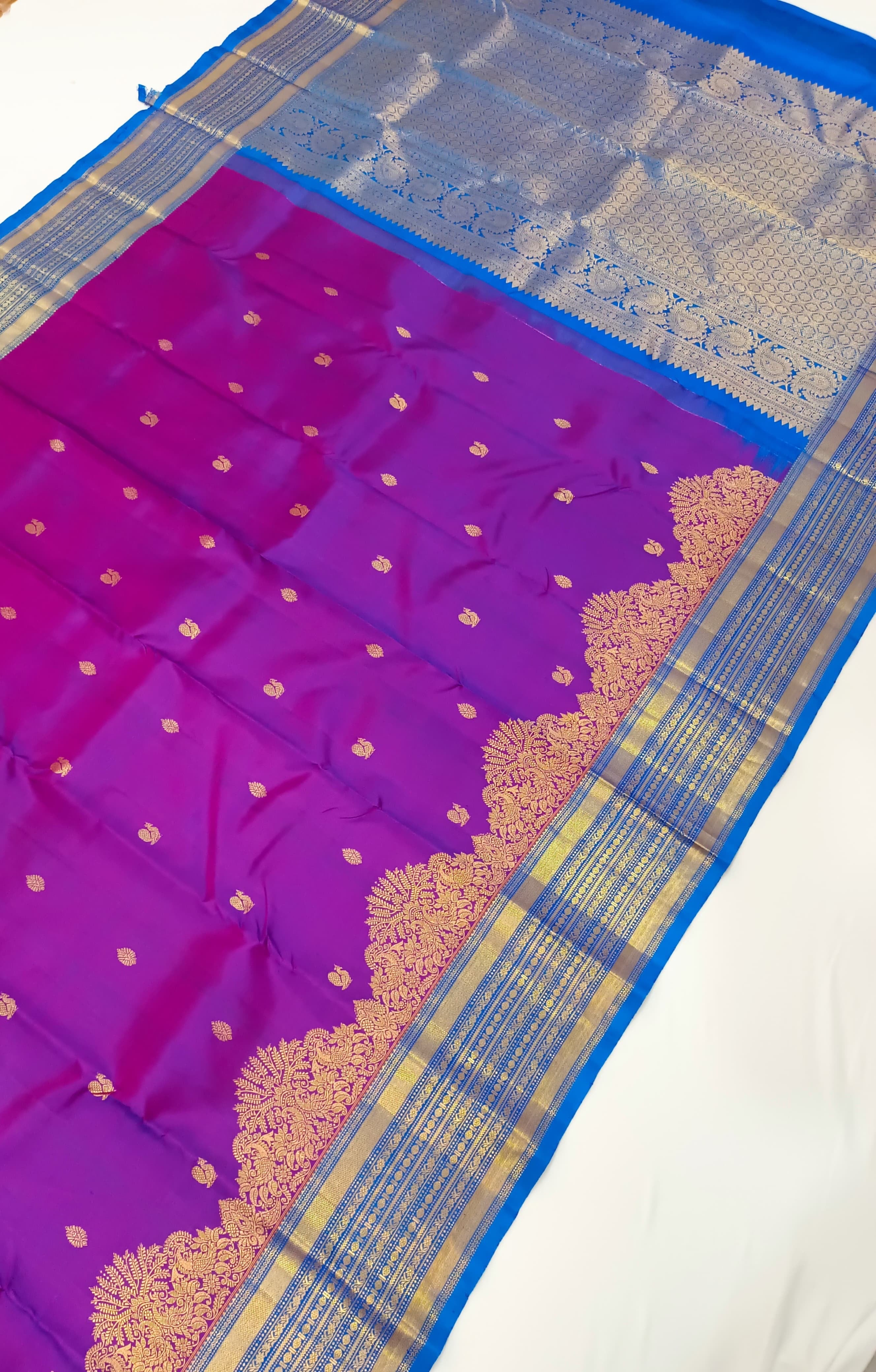 Classic Vadamalli & Azure Blue Kanchipuram Handloom Silk Saree SS25927