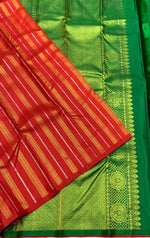 Load image into Gallery viewer, Classic Scarlet Red &amp; Deep Green 2gm Zari Kanchipuram Handloom Silk Saree SS25848
