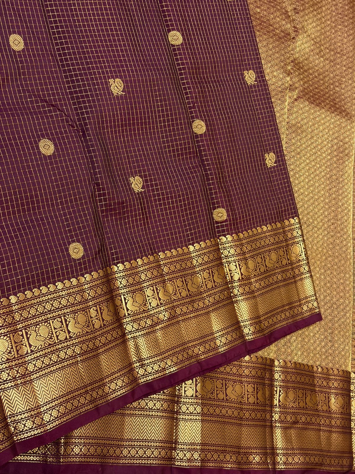 Classic Plum 1gm Zari Vaira Oosi Kanchipuram Handloom Silk Saree SS26653