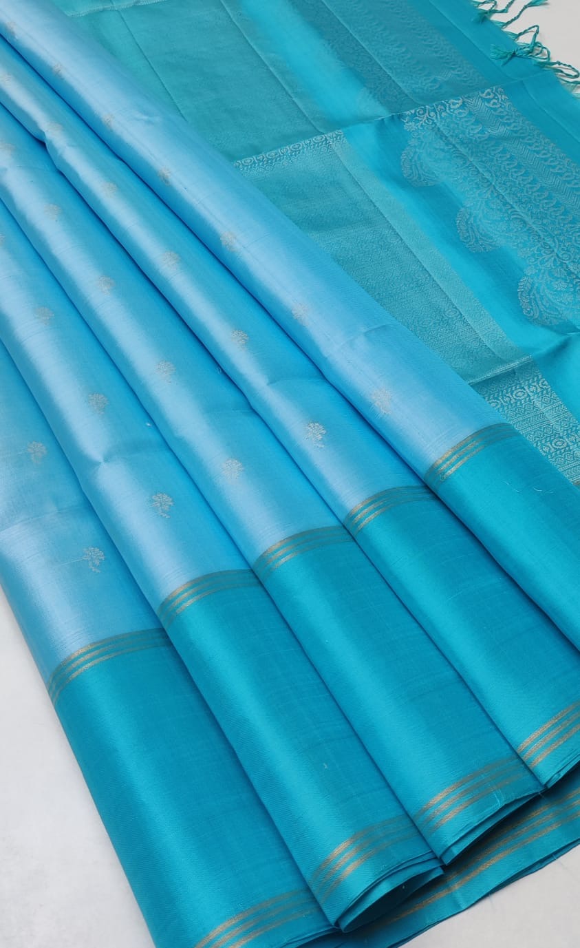 Classic Sky Blue Elegance Handloom Soft Silk Saree SS25548
