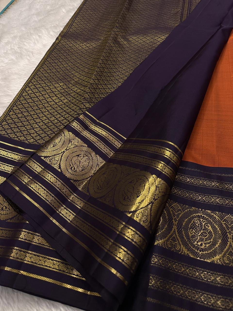 Classic Burnt Orange & Bluish Black 2gm Zari Elegance Kanchipuram Handloom Silk Saree SS24235