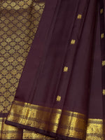 Load image into Gallery viewer, Classic Dark Chocolate 2gm Zari Vintage Elegance Kanchipuram Handloom Silk Saree SS27660
