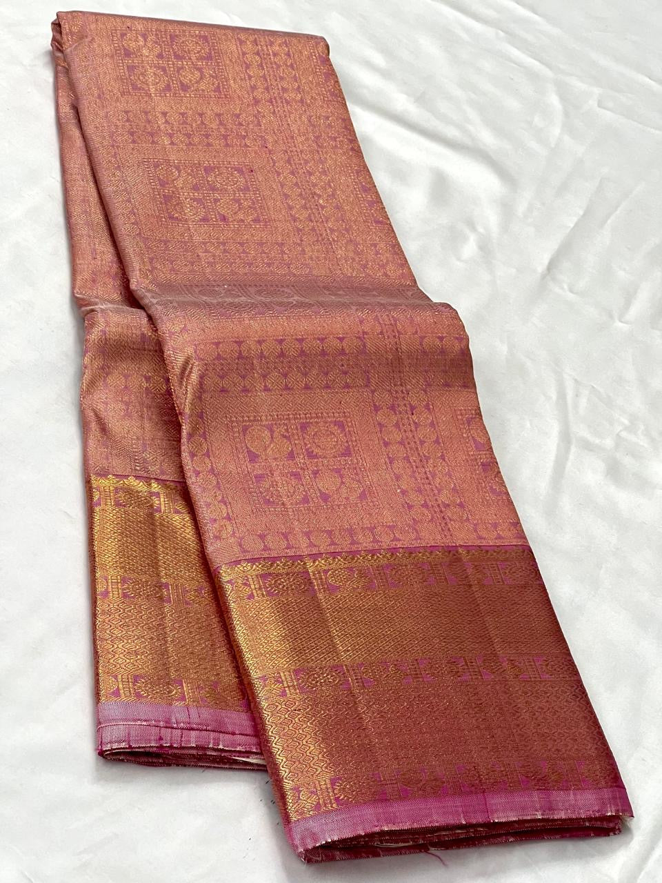 Classic Onion Pink 2gm Zari Elegance Kanchipuram Handloom Silk Saree SS24158