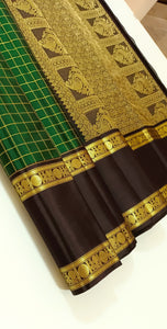Classic Green & Dark Brown Zari Kattam & Rettai Pet Border Elegance Kanchipuram Handloom Silk Saree SS25337