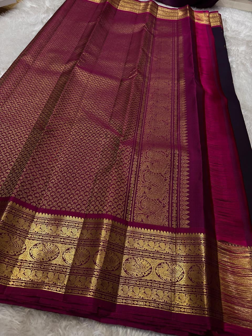 Classic Midnight Blue & Berry Wine Red Elegance Kanchipuram Handloom Silk Saree SS24840