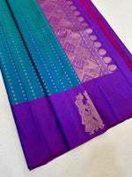 Load image into Gallery viewer, Classic Azure Blue &amp; Purple Elegance Kanchipuram Handloom Silk Saree SS25340
