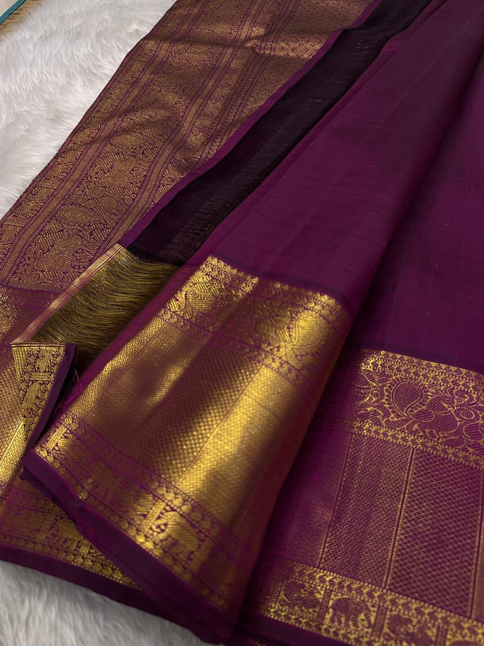 Classic Wine Red Bridal Elegance Kanchipuram Handloom Silk Saree SS26084