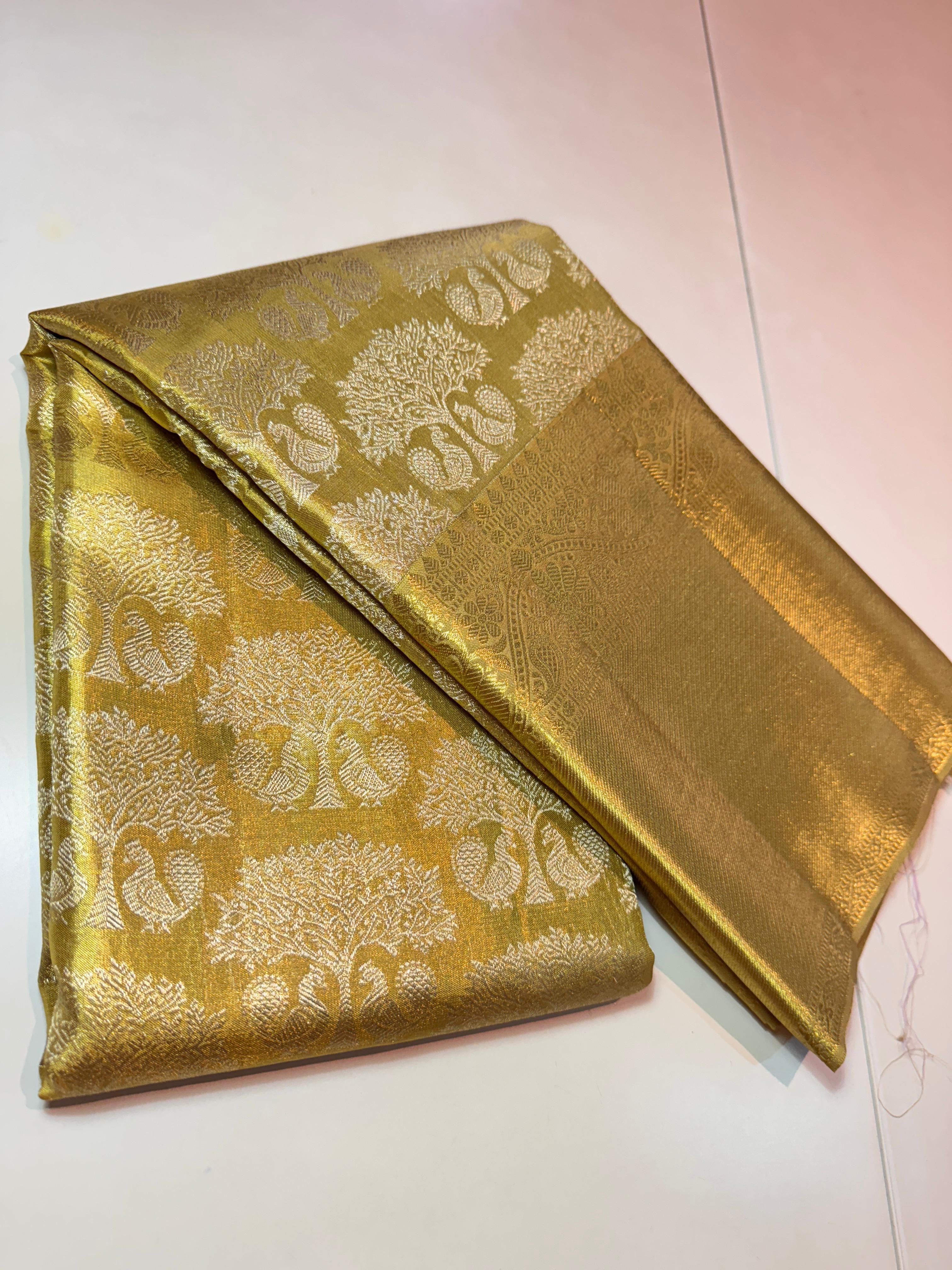 Classic Gold Kanchipuram Handloom Silk Saree SS25859
