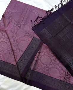 Classic Mauve & Aubergine Elegance Handloom Soft Silk Saree SS25297