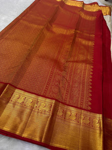 Classic White & Chilly Red 2gm Zari Bridal Elegance Kanchipuram Handloom Silk Saree SS24478