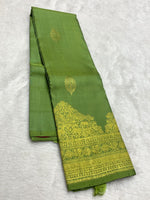 Load image into Gallery viewer, Classic Fern Green &amp; Deep Pink 2gm Zari Elegance Kanchipuram Handloom Silk Saree SS25443
