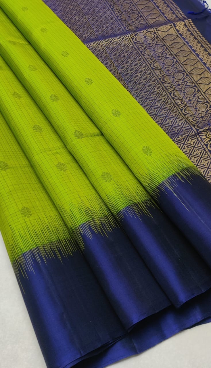 Classic Lime Green & Blue Elegance Handloom Soft Silk Saree SS25250