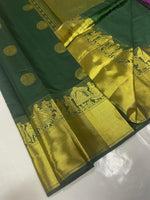 Load image into Gallery viewer, Classic Bottle Green Elegance Kanchipuram Handloom Silk Saree SS23775
