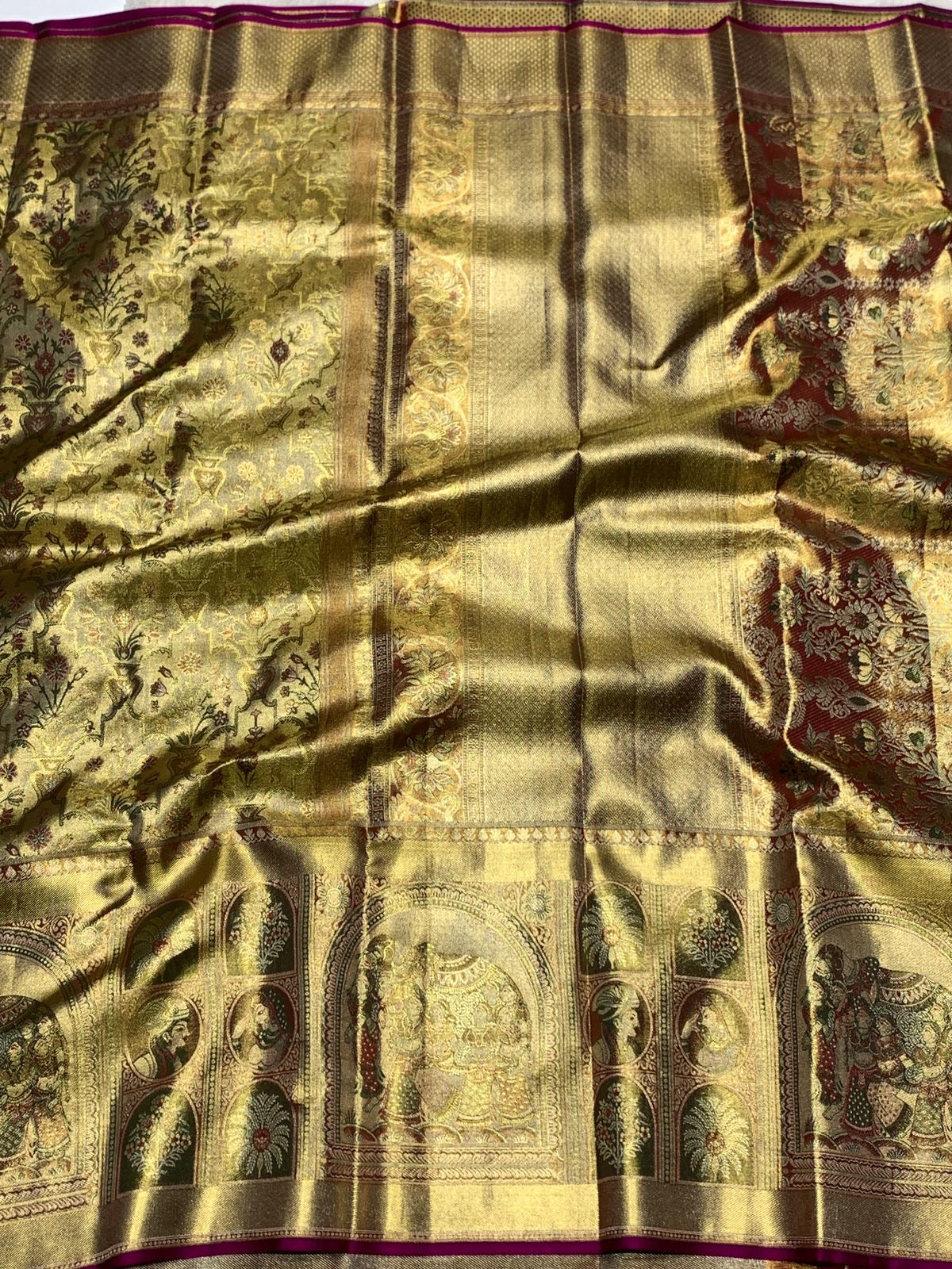 Classic Gold 2gm Zari Bridal Elegance Kanchipuram Handloom Silk Saree SS25365