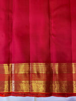 Load image into Gallery viewer, Classic Maroon &amp; Red 2gm Zari Elegance Kanchipuram Handloom Silk Saree SS27383
