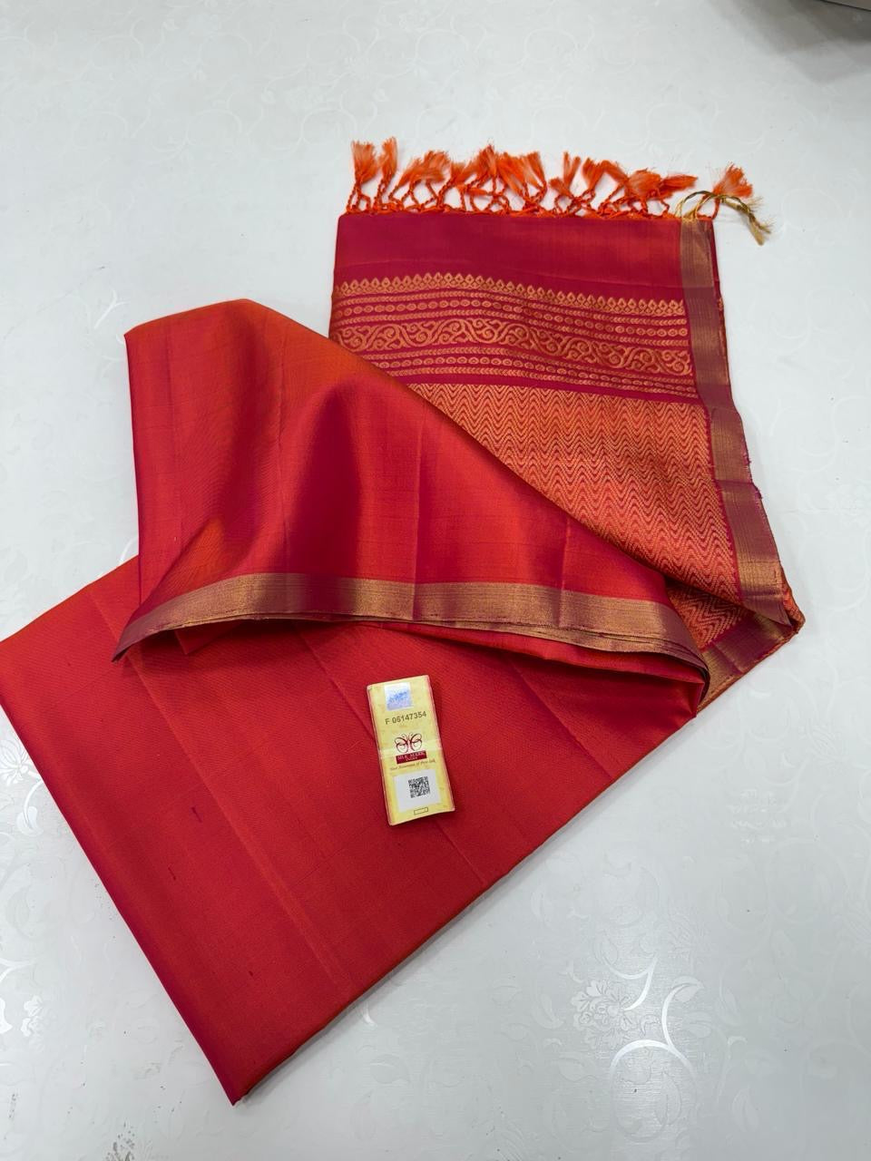 Classic Tangerine Orange Elegance Handloom Soft Silk Saree SS24124