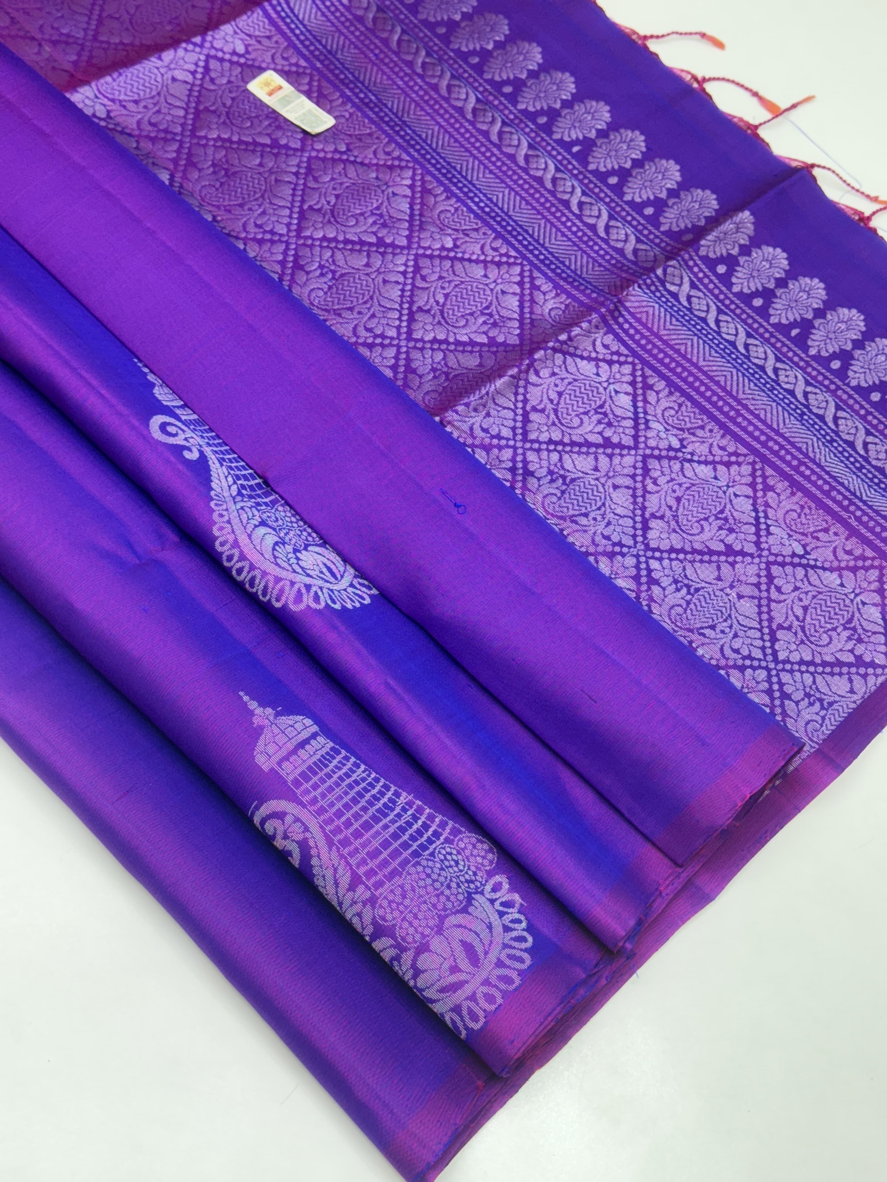 Classic Purple Elegance Handloom Soft Silk Saree SS24277