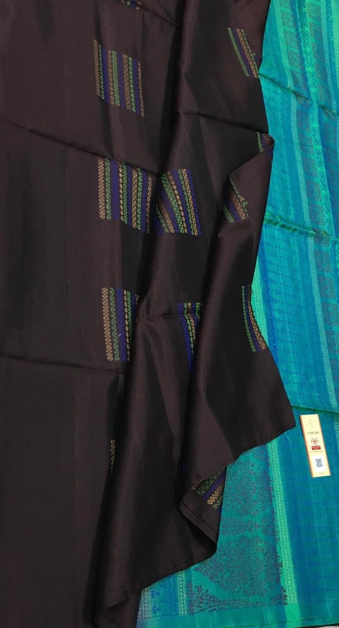 Classic Shadow Black & Azure Blue Elegance Handloom Soft Silk Saree SS26481