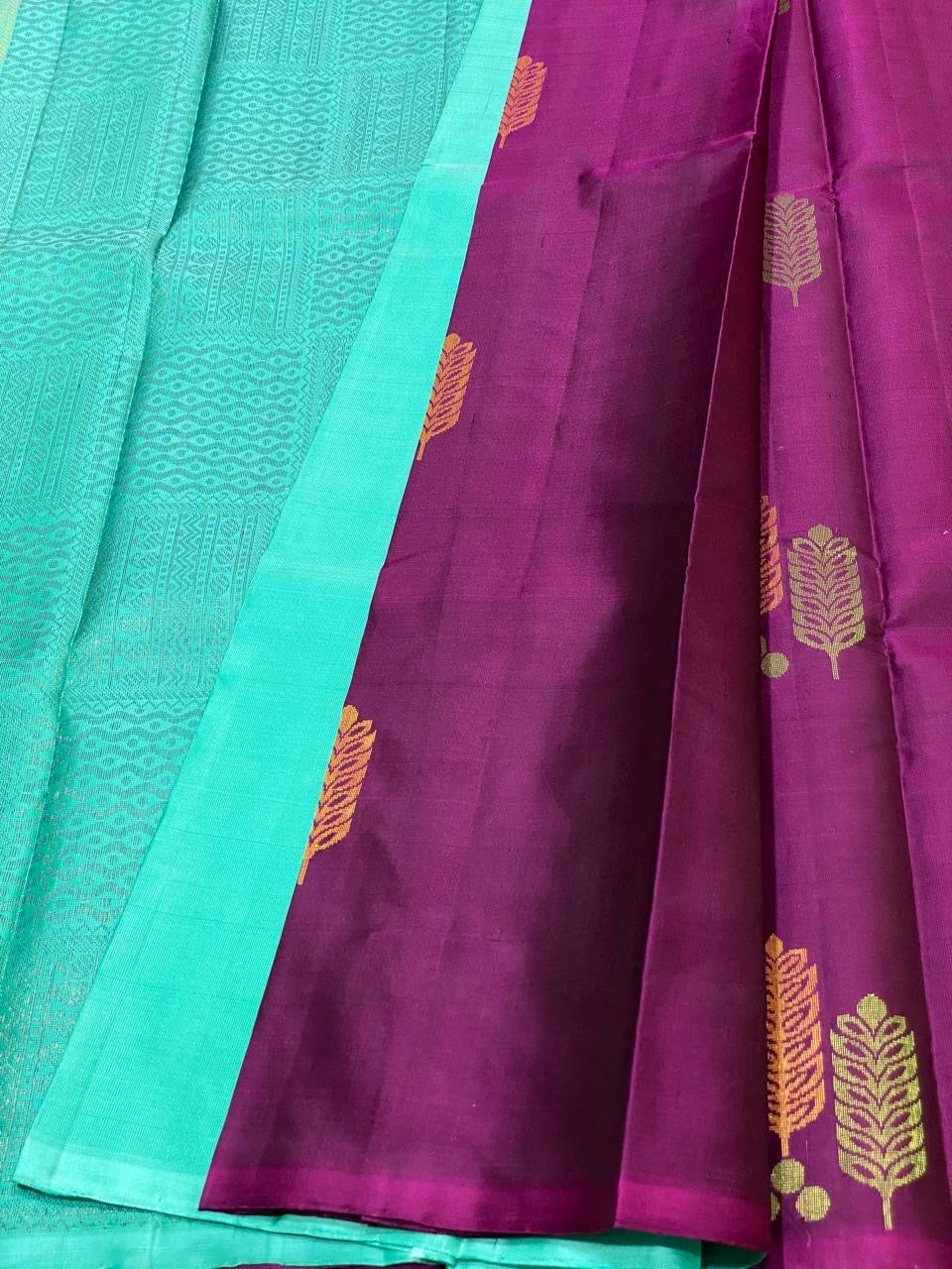 Classic Wine Red & Aqua 1gm Zari Elegance Kanchipuram Handloom Silk Saree SS23545