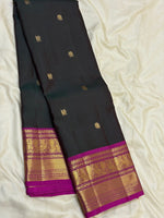 Load image into Gallery viewer, Classic Shadow Blackish Green &amp; Fuchisa Pink 2gm Zari Vintage Elegance Kanchipuram Handloom Silk Saree SS27890
