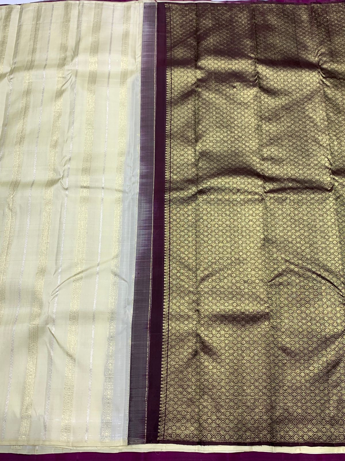 Classic Cream & Coffee Brown 2gm Zari Kanchipuram Handloom Silk Saree SS25851