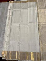 Load image into Gallery viewer, Classic Pastel Grey Floral Bridal Elegance Kanchipuram Handloom Silk Saree SS25968
