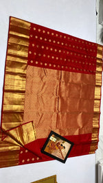 Load image into Gallery viewer, Classic Cherry Red Kanchipuram Handloom Silk Saree SS25882
