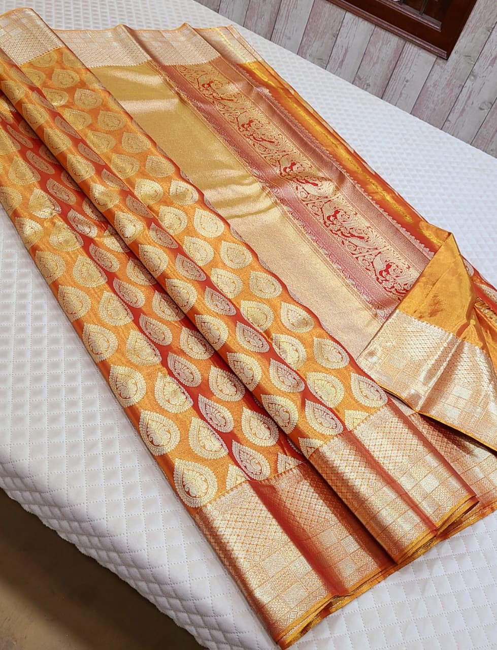 Classic Pastel Orange Tint 2gm Zari Bridal Tissue Elegance Kanchipuram Handloom Silk Saree SS26618