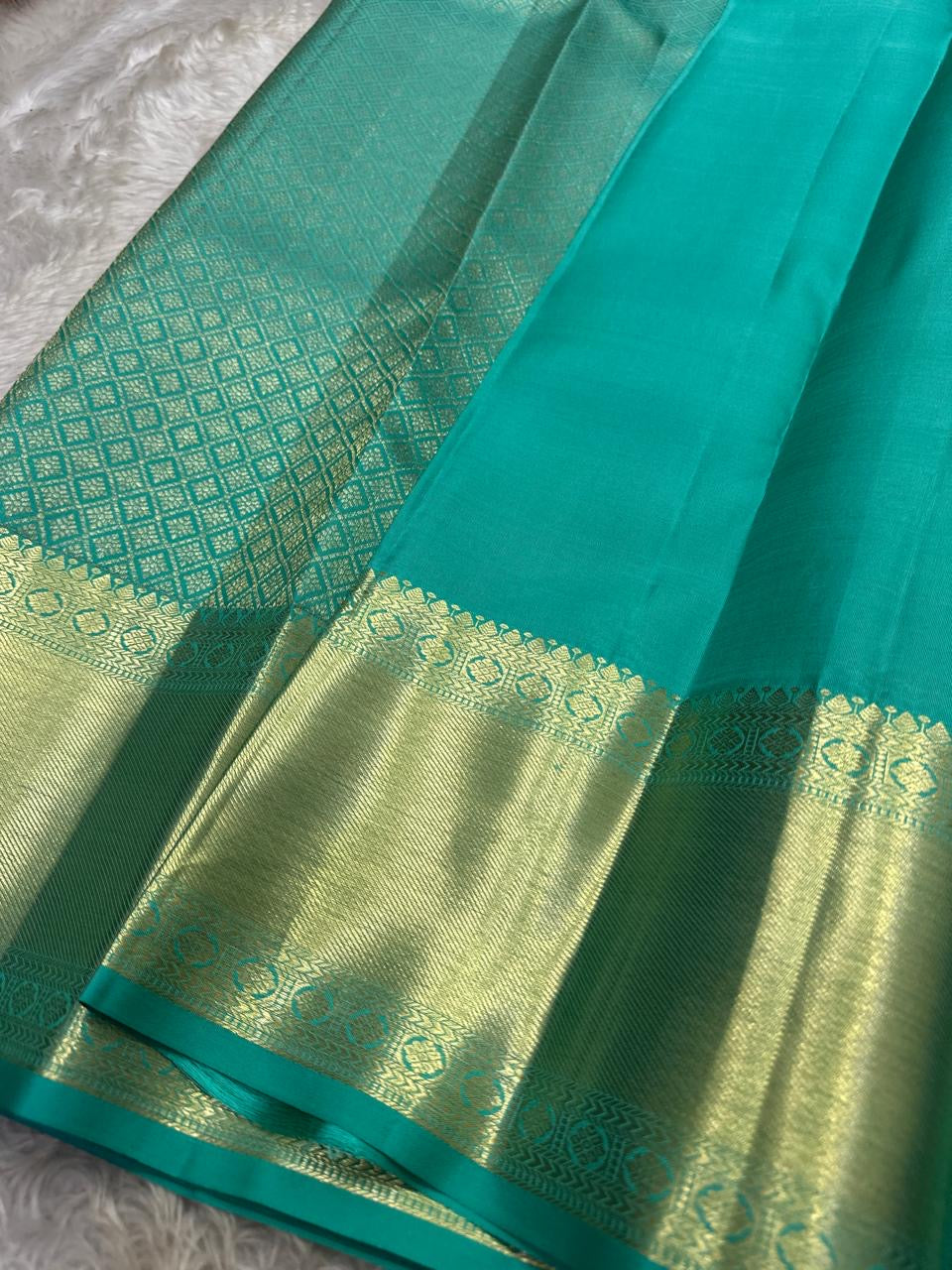 Classic Sea Green Bridal Elegance Kanchipuram Handloom Silk Saree SS25909