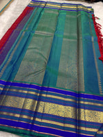 Load image into Gallery viewer, Classic Chilli Red &amp; Peacock Green Elegance Kanchipuram Handloom Silk Saree SS27210
