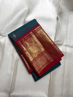 Load image into Gallery viewer, Classic Aegan Blue &amp; Crimson Red Kanchipuram Handloom Silk Saree SS26835
