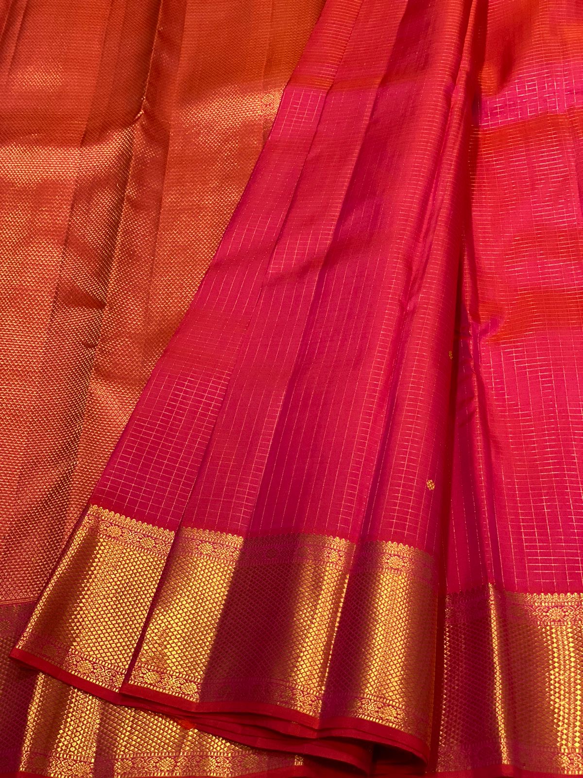 Classic Pink 2gm Zari Vaira Oosi Checks Elegance Kanchipuram Handloom Silk Saree SS24746