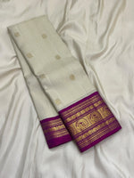 Load image into Gallery viewer, Classic Cream &amp; Wine Red 2gm Zari Vaira Oosi Zari Butta Elegance Kanchipuram Handloom Silk Saree SS28303

