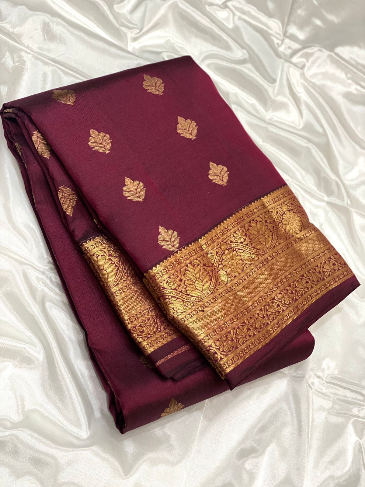 Classic Burgundy Maroon 1gm Zari Elegance Kanchipuram Handloom Silk Saree SS23474