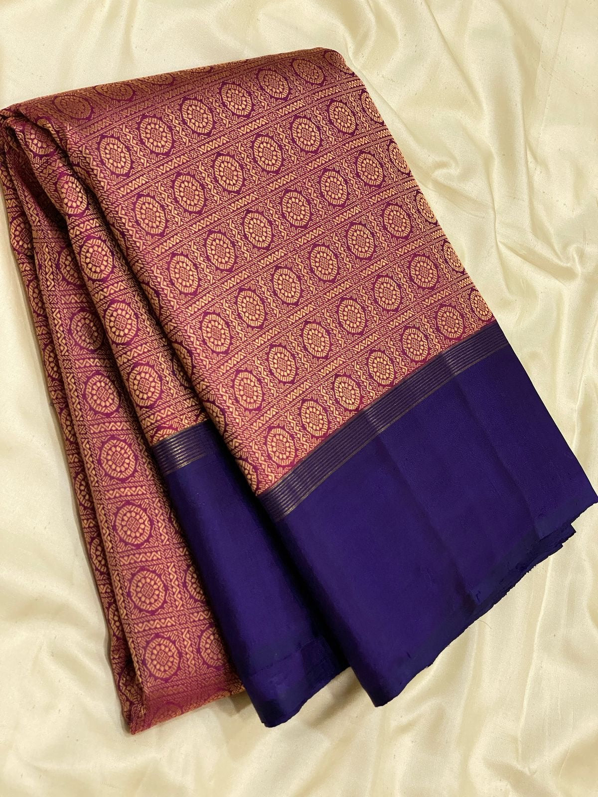 Classic Nude Pink & Navy Blue 2gm Zari Elegance Kanchipuram Handloom Silk Saree SS24687