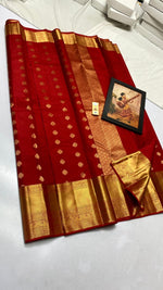 Load image into Gallery viewer, Classic Cherry Red Kanchipuram Handloom Silk Saree SS25882
