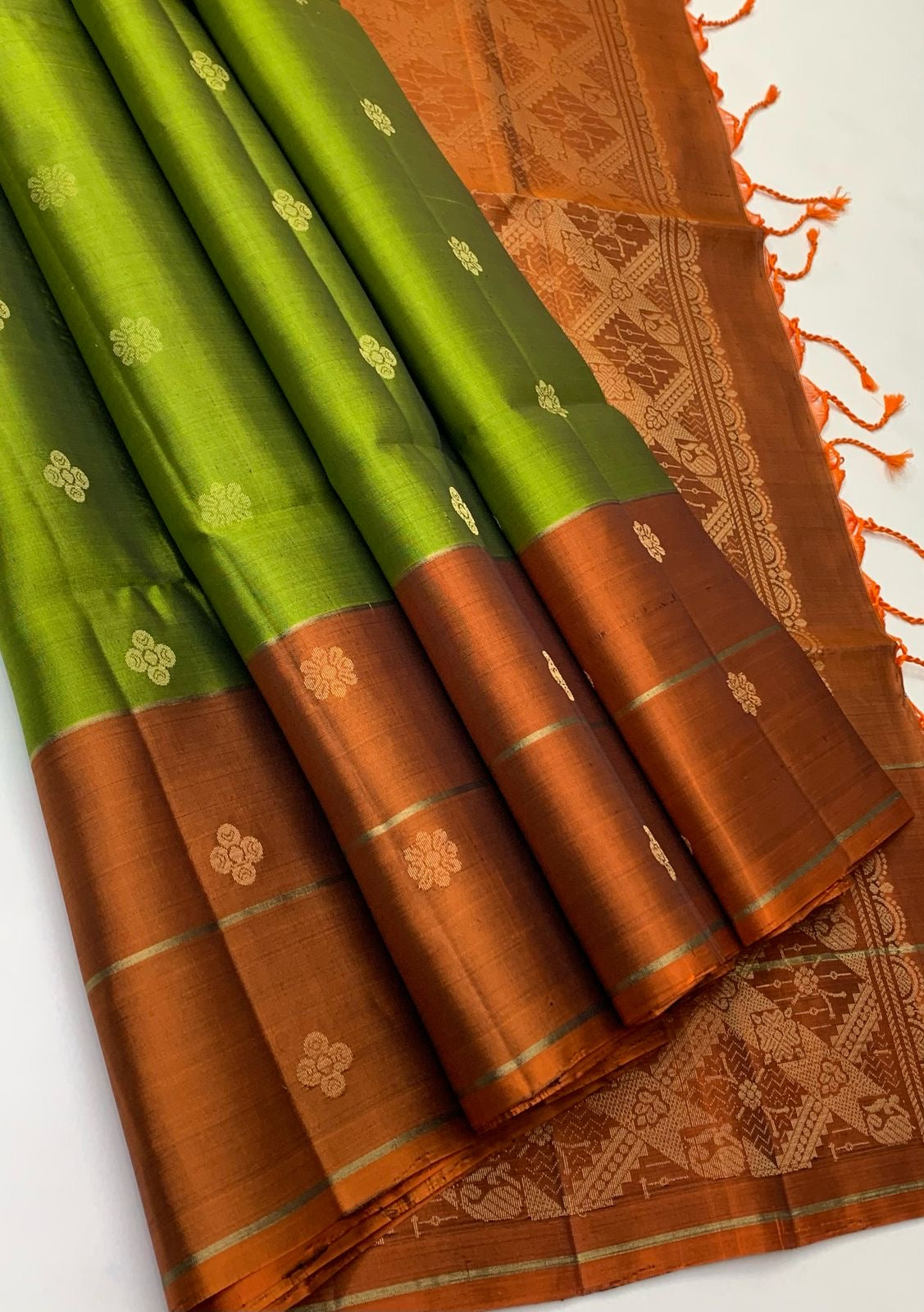 Classic Spring Green & Caramel Brown Elegance Handloom Soft Silk Saree SS24565