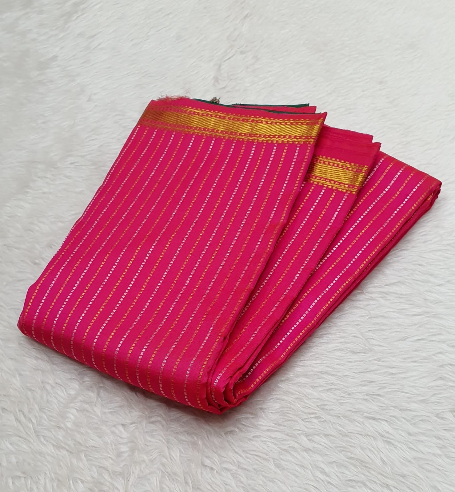 Classic Dark Pink & Green 1gm Zari Kanchipuram Handloom Silk Saree SS26609