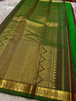 Load image into Gallery viewer, Classic Cherry Red &amp; Olive Green Elegance Kanchipuram Handloom Silk Saree SS25391
