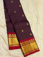 Load image into Gallery viewer, Classic Dark Brown &amp; Chilli Red 2gm Zari Vintage Elegance Kanchipuram Handloom Silk Saree SS27665

