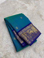 Load image into Gallery viewer, Classic Peacock Blue &amp; Imperial Blue Elegance Kanchipuram Handloom Silk Saree SS27211

