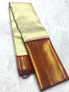 Classic Pearl Beige & Burnt Brown 2gm Zari Bridal Elegance Kanchipuram Handloom Silk Saree SS25832