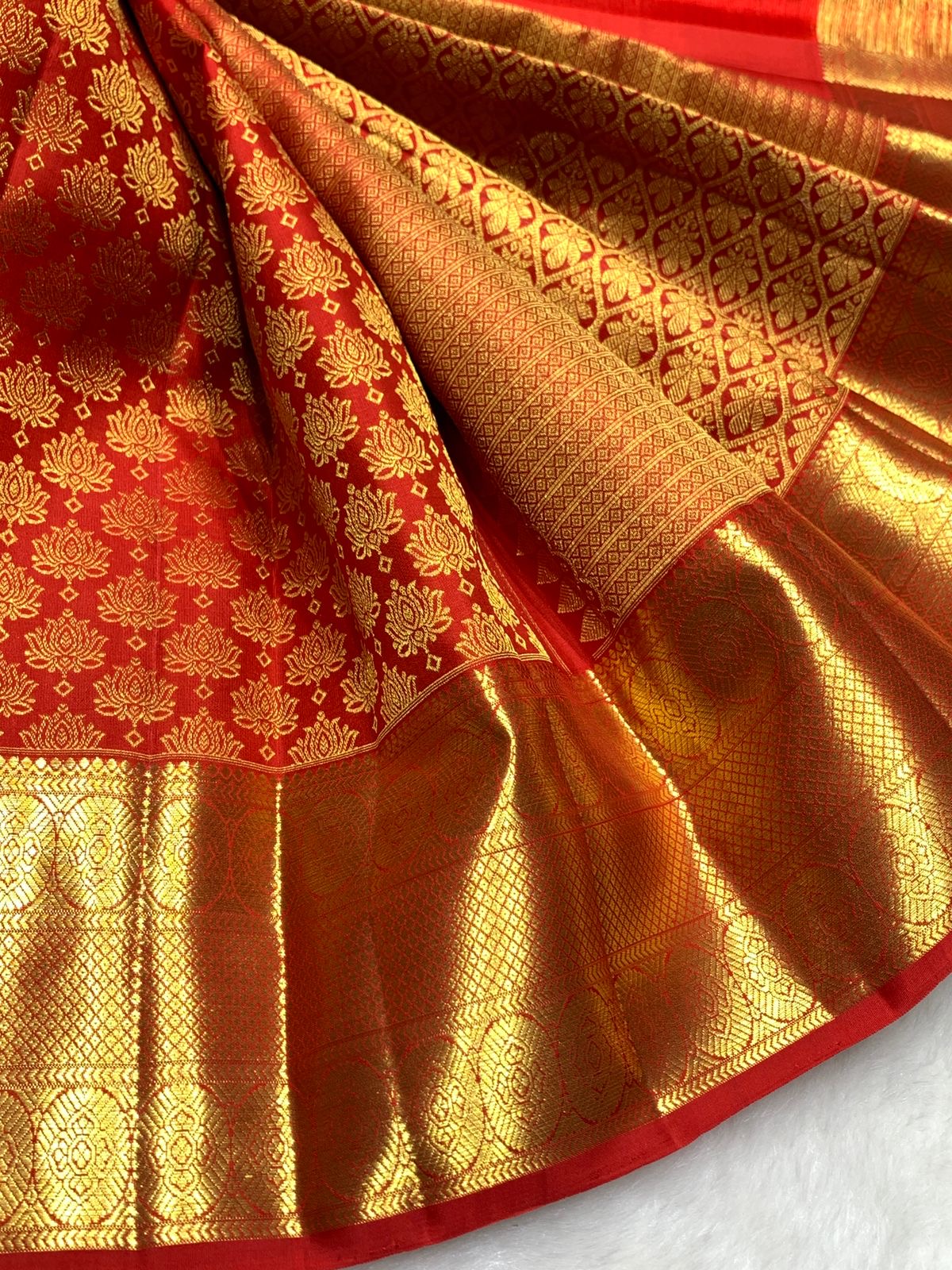 Classic Deep Orange 2gm Zari Bridal Elegance Kanchipuram Handloom Silk Saree SS25449