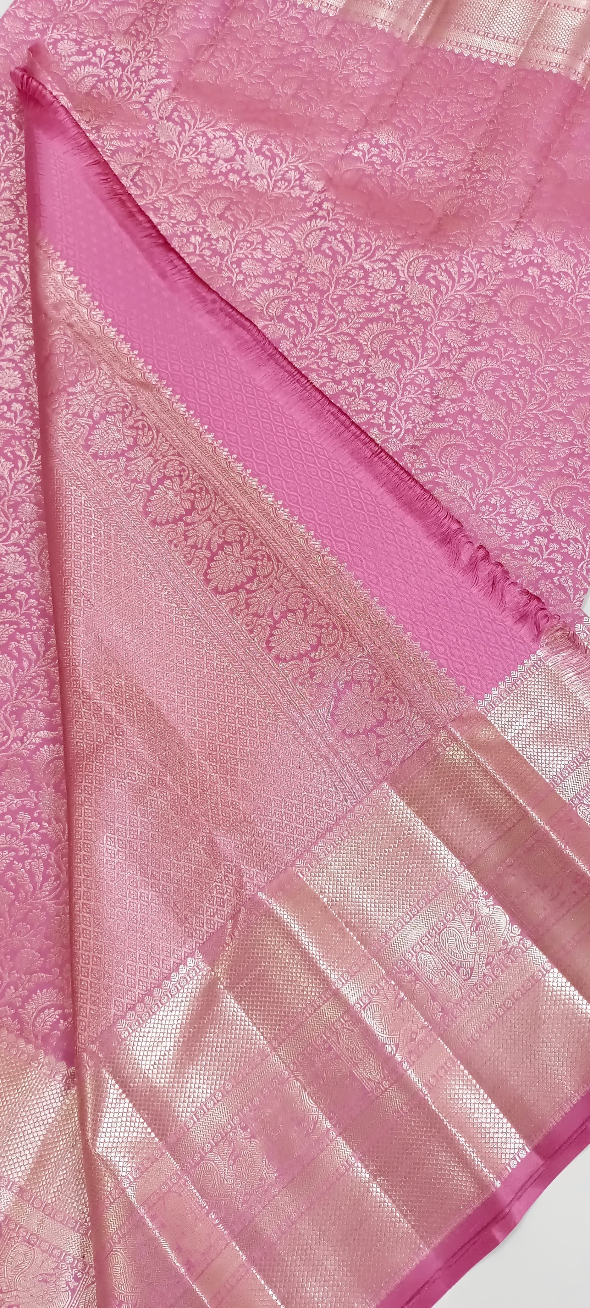 Classic Pastel Pink Silver Zari Elegance Kanchipuram Handloom Silk Saree SS24241