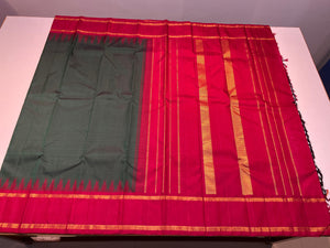 Classic Thazhampoo Arakku Red 2gm Zari Elegance Kanchipuram Silk Saree SS23840