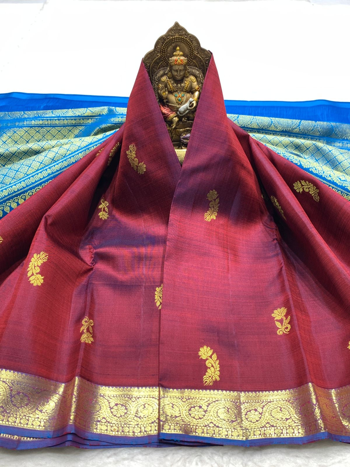 Classic Plum & Azure Blue 2gm Zari Kanchipuram Handloom Silk Saree SS25818