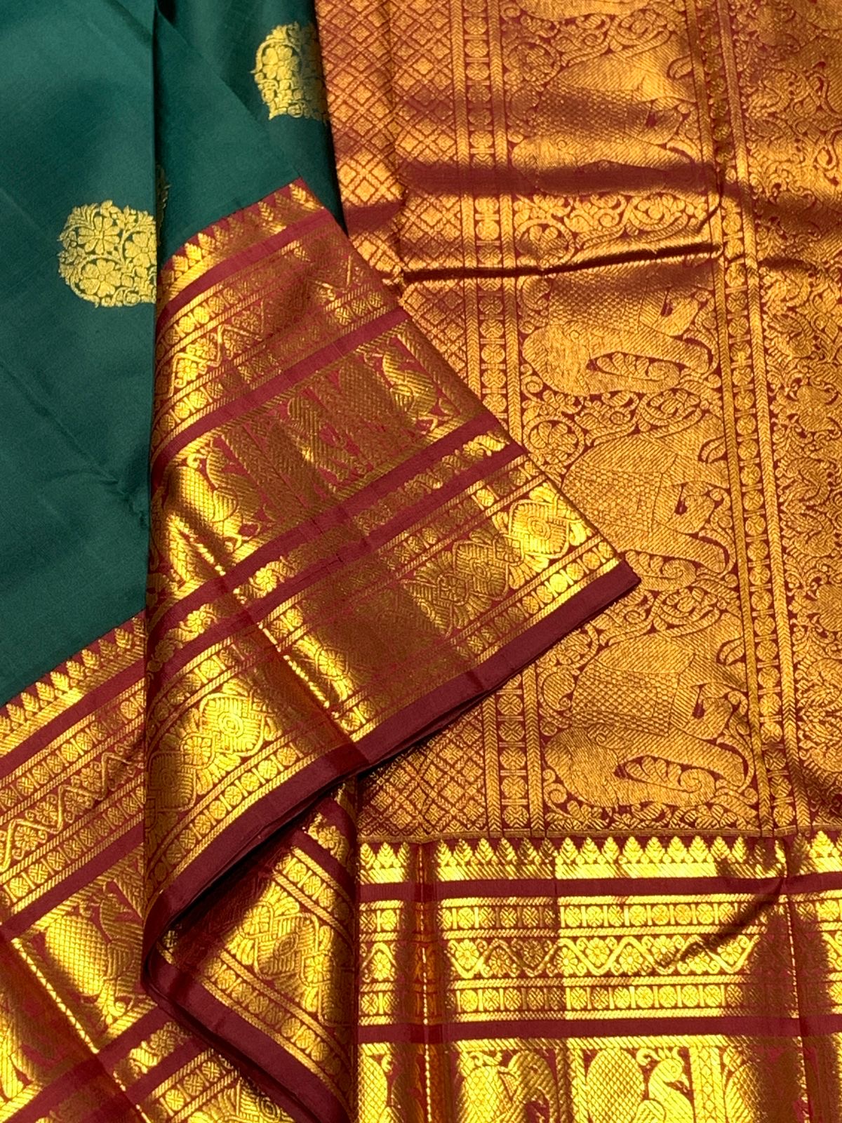 Classic Bottle Green & Brown 2gm Zari Bridal Elegance Kanchipuram Handloom Silk Saree SS25569