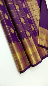 Classic Naval Fruit 2gm Zari Vaira Oosi Elegance Kanchipuram Handloom Silk Saree SS25267